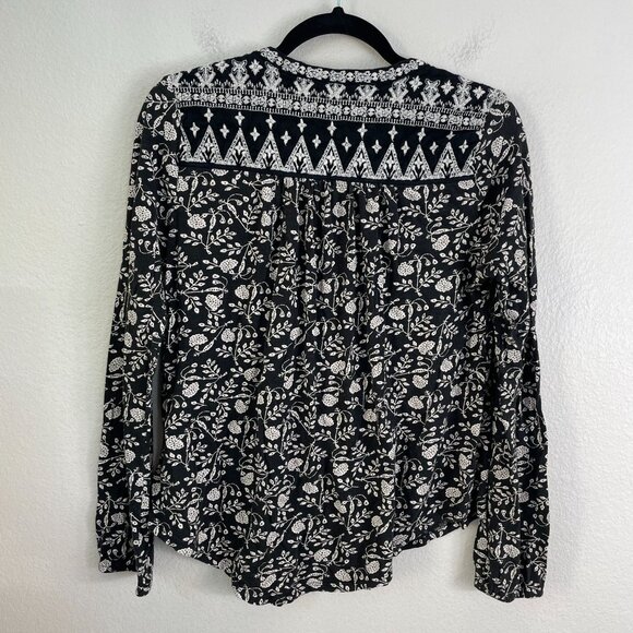 Lucky Brand Womens Medium Floral Boho Blouse Black White Embroidered Top Shirt - Picture 9 of 10